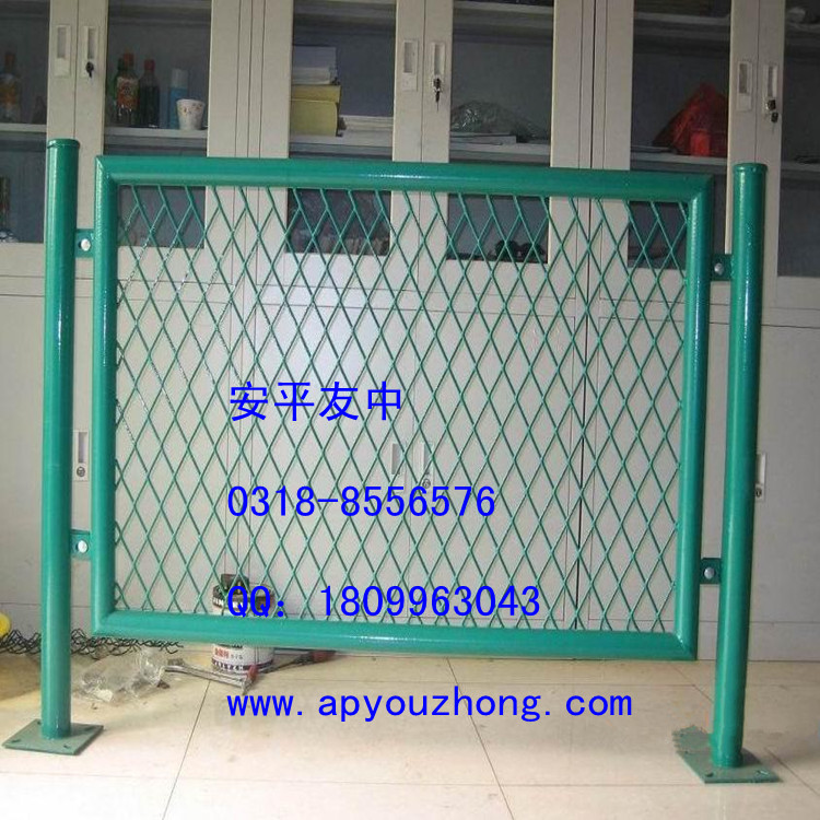 护栏用钢板网厂家低价销售-安平友中-【效果图,产品图,型号图,工程图】-中国
