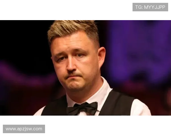 凯伦·威尔逊与希金斯轻松晋级斯诺克赛场 展现强大竞技实力