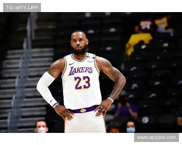 多少球迷期待勒布朗昨日的重大决定与未来走向